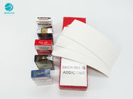 Rechteck-Paket-Pappschachtel-Papierkästen mit fertigen prägeartiges Logo kundenspezifisch an